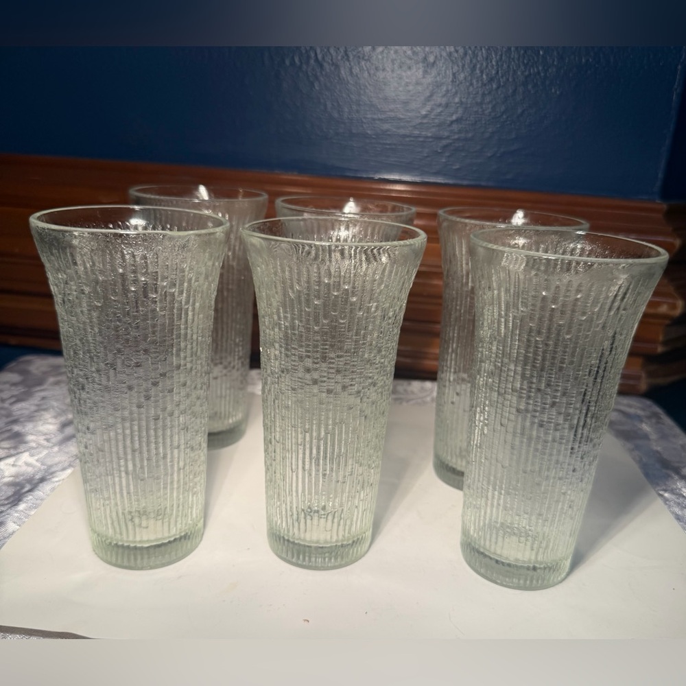 Vintage Jeannette Glass "Finlandia" tumblers in "Arctic Ice/ Tree Bark" pattern